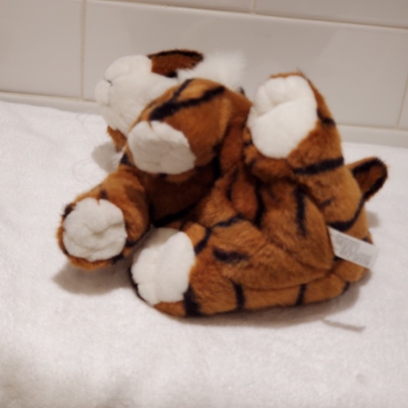 CARLTON CARDS Plush Stuffed Tiger - Picture 4 of 5